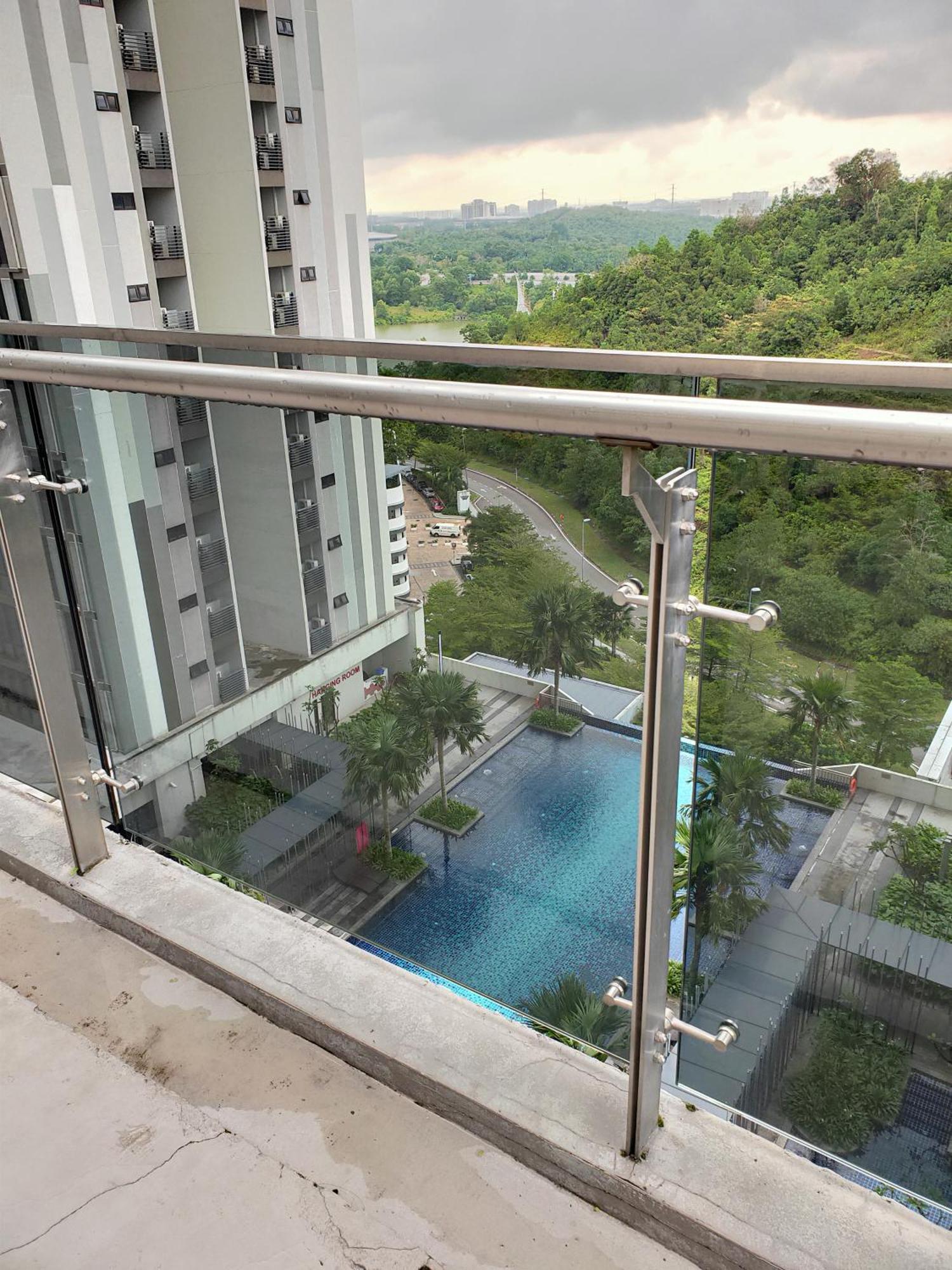 D Bunga مسلم Homestay Pool View Legoland Nusajaya 누사자야 외부 사진
