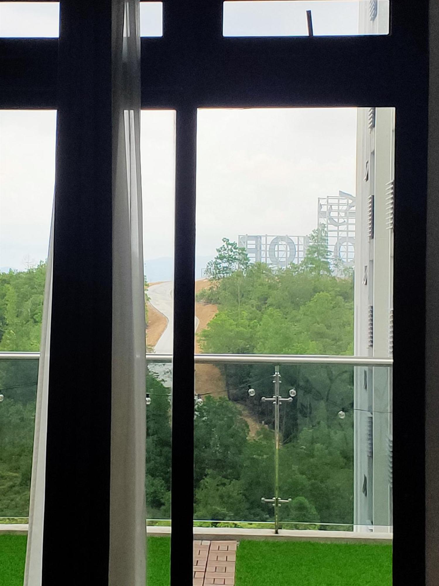 D Bunga مسلم Homestay Pool View Legoland Nusajaya 누사자야 외부 사진